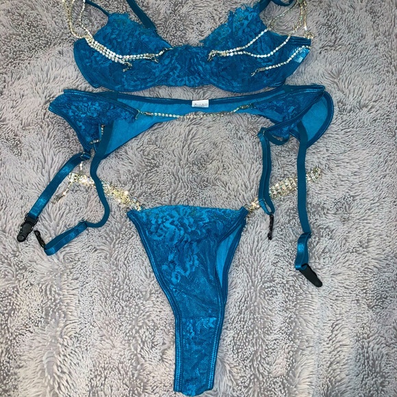 SOLD* Rhinestone lingerie ๐ - Picture 5 of 5